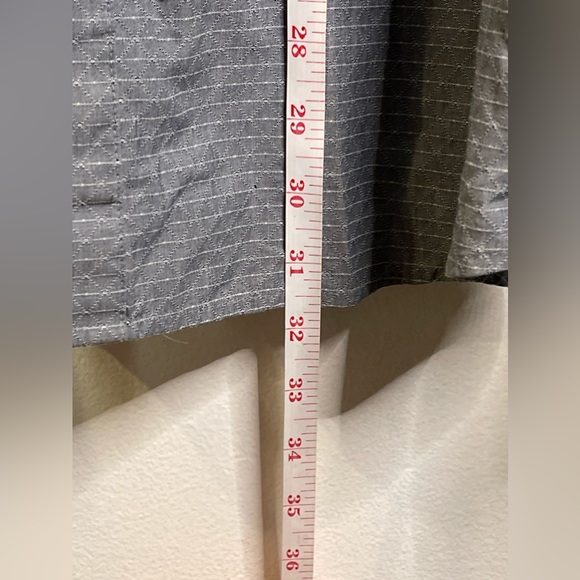 Patagonia Organic Cotton Button Up Shirt Men's Size XL Gray w/ Textured Pattern - Picture 7 of 8